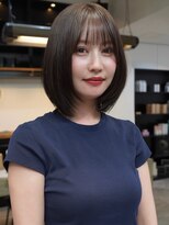 アイドットプラスフェリシア 表参道(i.+FERiCIA.)&nbsp;10代 20代 30代ニュアンスカラー似合わせカットフルバング顔周り