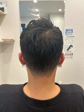 レーヴ(REVE) 後ろ姿もきれいに決まる大人メンズのすっきりショート