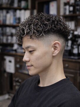 メンズグルーミングナンバーナイン(MEN'S GROOMING NUMBER NINE) 姫路メンズパーマ/姫路フェードカット/【早田隼哉】