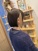 エム バイ ブローチェ(em by BROCHE)&nbsp;ミルクティーベージュ×切りっぱなし