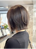 ワンカールでふわっとくびれるレイヤーボブ