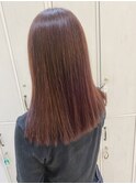 オトナ女子の艶髪ヘアー×モカピンク