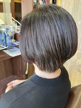 ブランシェ 名鉄小幡駅前店 ショートボブスタイル