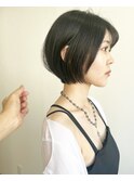 ショートボブ