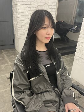 リアン バイ キートス(Lien by kiitos) ワンホンヘア/レイヤー/シャギー/ロング/韓国ヘア/透明感/グレー