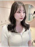 韓国 くびれ レイヤーカット 顔まわり オリーブグレージュ