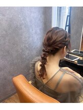 ココア(cocoa)&nbsp;編みおろしスタイル　ヘアセット