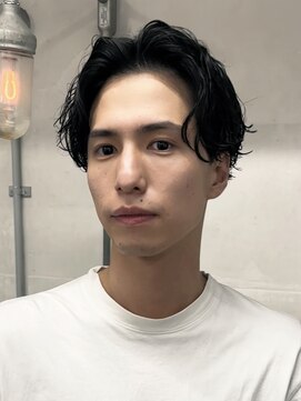 マーシー(MAAAAAC) 海外風ニュアンスパーマ　センターパート【stylist/KARIN】