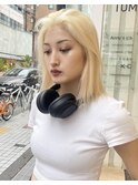 外国人風ブロンド