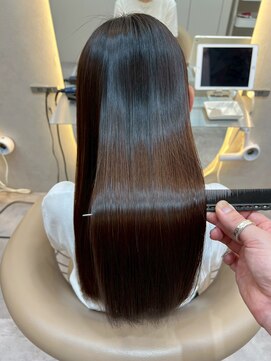 ハローバイシー 仙台(Hello by Sea) 艶髪モカブラウン×縮毛矯正[美髪/韓国風/顔周り]