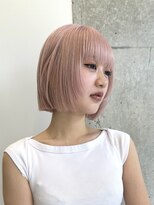 サンクプロジェクト(cinq PROJECT)&nbsp;ハイトーン切りっぱなしショートボブミルクティーピンクベージュ