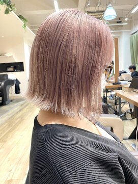 ローグ(Logue) ワンレンボブ ピンクベージュ