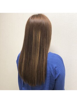 ウイバイファースト(u'i by first) ロングワンレンスタイル