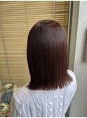 夏カラー×切りっぱなし艶ボブで叶えるこなれ感