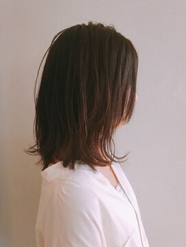 ロンド 銀座(Lond) ミディアムレイヤースタイル 担当 伊原