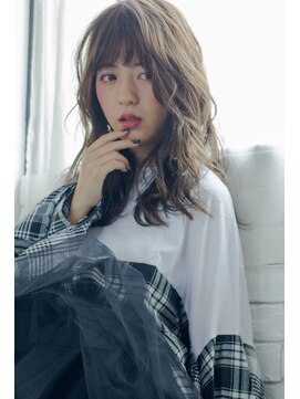 トッカ ヘアアンドトリートメント 難波店 クラシカルミディアム