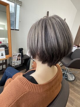 ヘアー ワンアビル(Hair One Abile) 似合わせショート ハンサムショート 小顔 ショートボブ