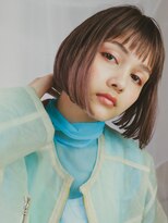 ライラ(Lyla)&nbsp;シースルーな切りっぱなしボブ