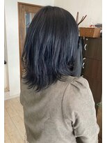 ファム 札幌大通(fam)&nbsp;30代40代ミディアムレイヤー乾かすだけアッシュグレージュ透明感