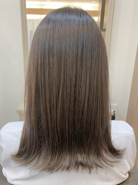 アルターリール(aL ter Rire) 暗めカラー/ナチュラルブラウン/福原遼華