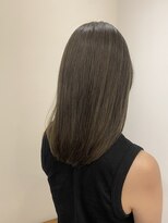 リリアーナ(LILIANA)&nbsp;池袋　イルミナカラー　透明感　髪質改善　暗めオリーブカラー♪