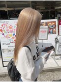 ミルクティーベージュ