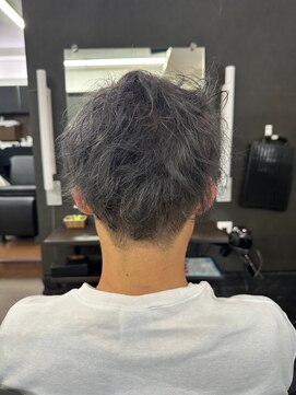 ヘアーサロン リーベ 東久留米店(Hair Salon Liebe) ツーブロダブルカラー