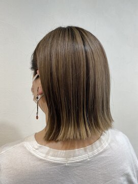 ファーム 大崎店(FAAM) ナチュラルベージュ×切りっぱなしボブ