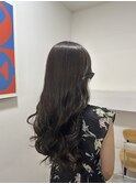 ダークトーンでも透明感