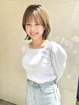 オーロ(ORO) 小顔に見えるボブハイトーンカラーデザインカラー