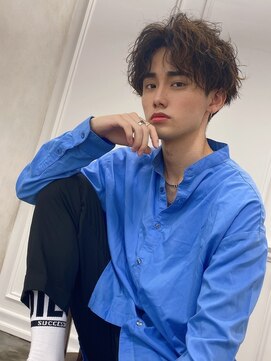 ボヌール メンズ 茨木(Bonheur) 茨木20代30代40代カジュアルな波巻きセンターパート