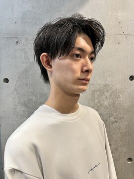 リベルテ 心斎橋(Liberte) ビジネスセンターパート黒髪アップバングツーブロック爽やか