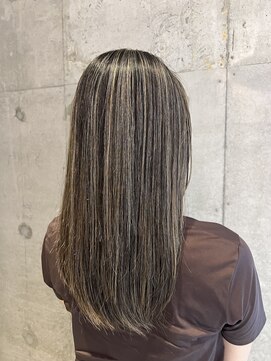 プラスシー(+C) 大人の地毛にハイライトでヘルシー女子！福岡ハイライト