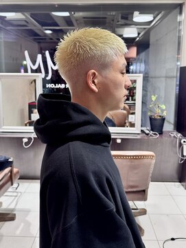 メンズサロンバムオム 名古屋栄店(MEN’S SALON BAMM HOMME) 潔さがかっこいい。ハイトーンボウズで夏を攻めろ！