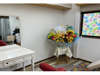 ファンタイム(Funtime)の写真/少人数の店内で、周りを気にせずにリラックスしてお過ごし頂けます☆忙しい日々を癒すサロンタイムを♪