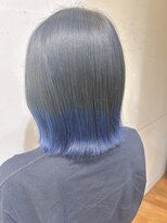 オーガニックマインド 坂戸 鶴ヶ島(organic+mind)&nbsp;夏ブルー裾グラデーションカラー×外ハネ切りっぱなしボブ