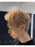 ブロンドベージュスパイキーショート