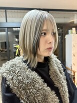 ルアナ(Luana.)&nbsp;【　倉敷/中島/ Luana.  】ホワイト×ブラック