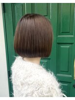 ミーノ(miino)&nbsp;【ツヤ感◎】丸みのある上質ストレートボブ