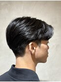 メンズセンターパートニュアンスパーマ毛流れメンズパーマ刈上げ