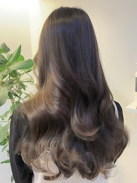 リー 四ツ橋(Lee) 【心斎橋】人気が高いダークグレージュ