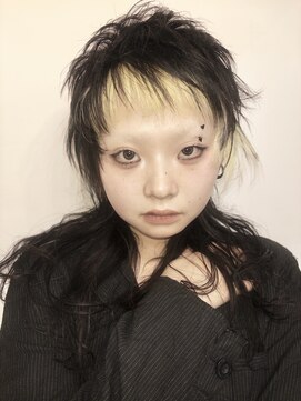 ナループロアツム(Nalu pu loa Tsum) マレットヘア/カーリーヘア/くるくるパーマ/ハイレイヤーウルフ