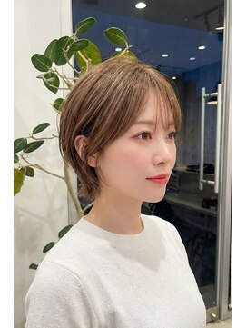 トレ(tre.) 髪質改善 レイヤースタイル 大人可愛い