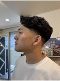 テーパーフェードパーマスタイル