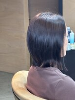 クチュール(couture)&nbsp;外ハネ切りっぱなしグレージュ