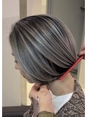 グレーシルバーのシャドールーツ