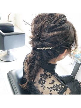 ジュエラ(Jewelux by trusty) アップスタイル