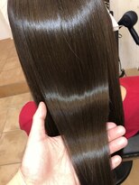 アコンプリッシュ 代官山 恵比寿(accomplish)&nbsp;プラチナミネコラ