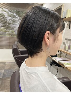 リズム(lysm) 丸みショート