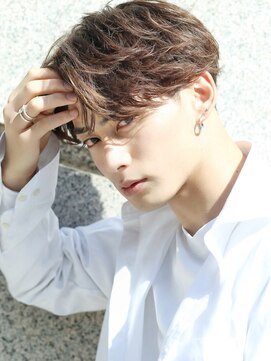 リップスヘアー 銀座(LIPPS hair) フェイスフレーミング色気センターパート